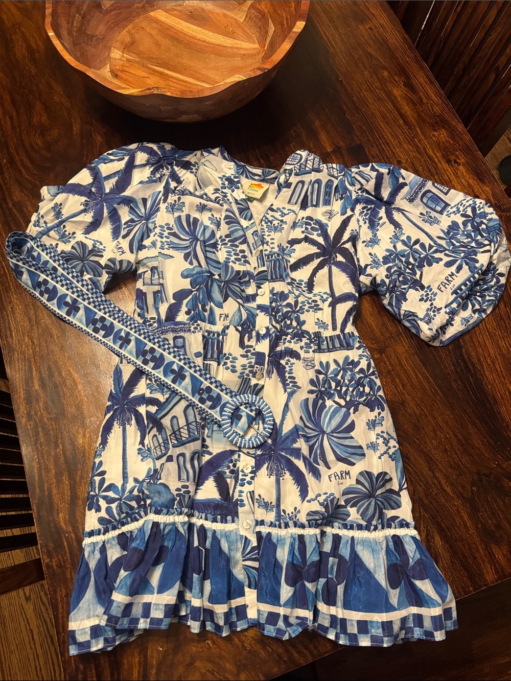 Farm Rio Sweet Rio Puff Dress, Blue & White, Size Medium, Tropical, Resortwear - Picture 5 of 9